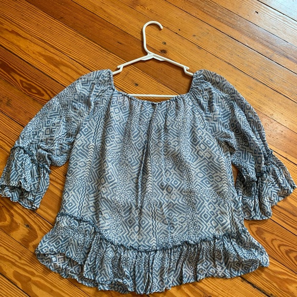 Like New! Lucky Brand off the Shoulder Pheasant Blouse Size Small - Picture 4 of 10